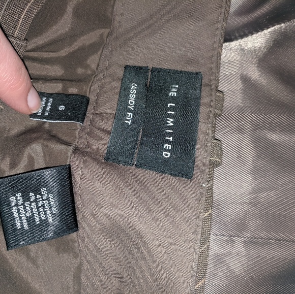 The Limited size 6 suit set - Picture 5 of 6